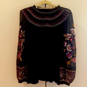 Anthropologie Akemi + Kin blouse